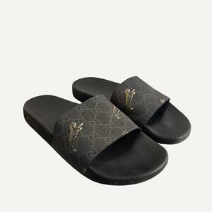 Size 9US - Gucci GG Mens Tiger Monogram Supreme Slide Sandal